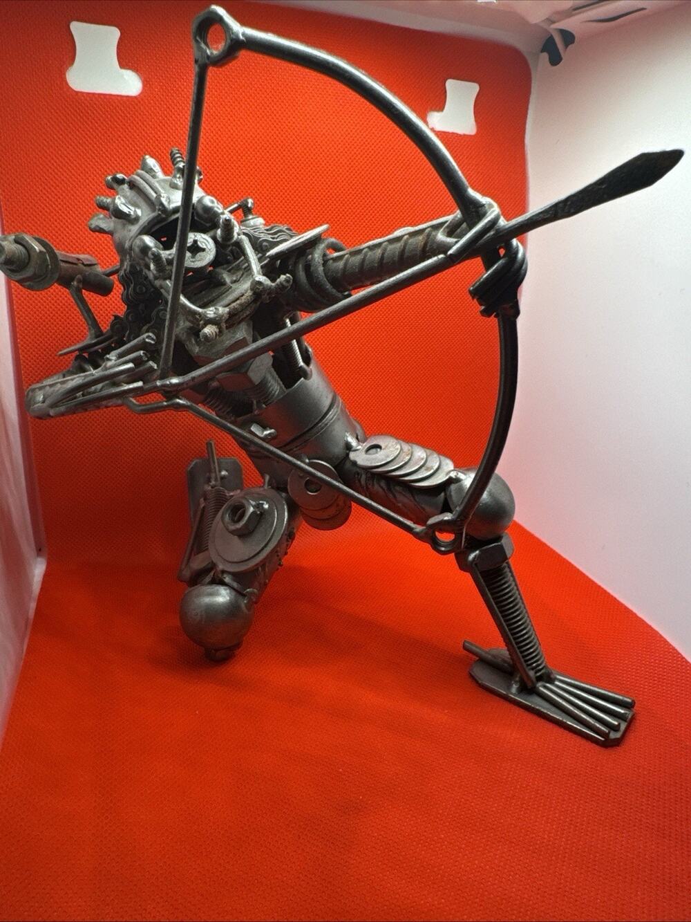 Metal Predator with Bow & Arrow Pose Art Home Decor